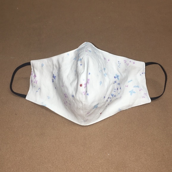 Butterflies! Kids' quality face mask - Picture 2 of 6
